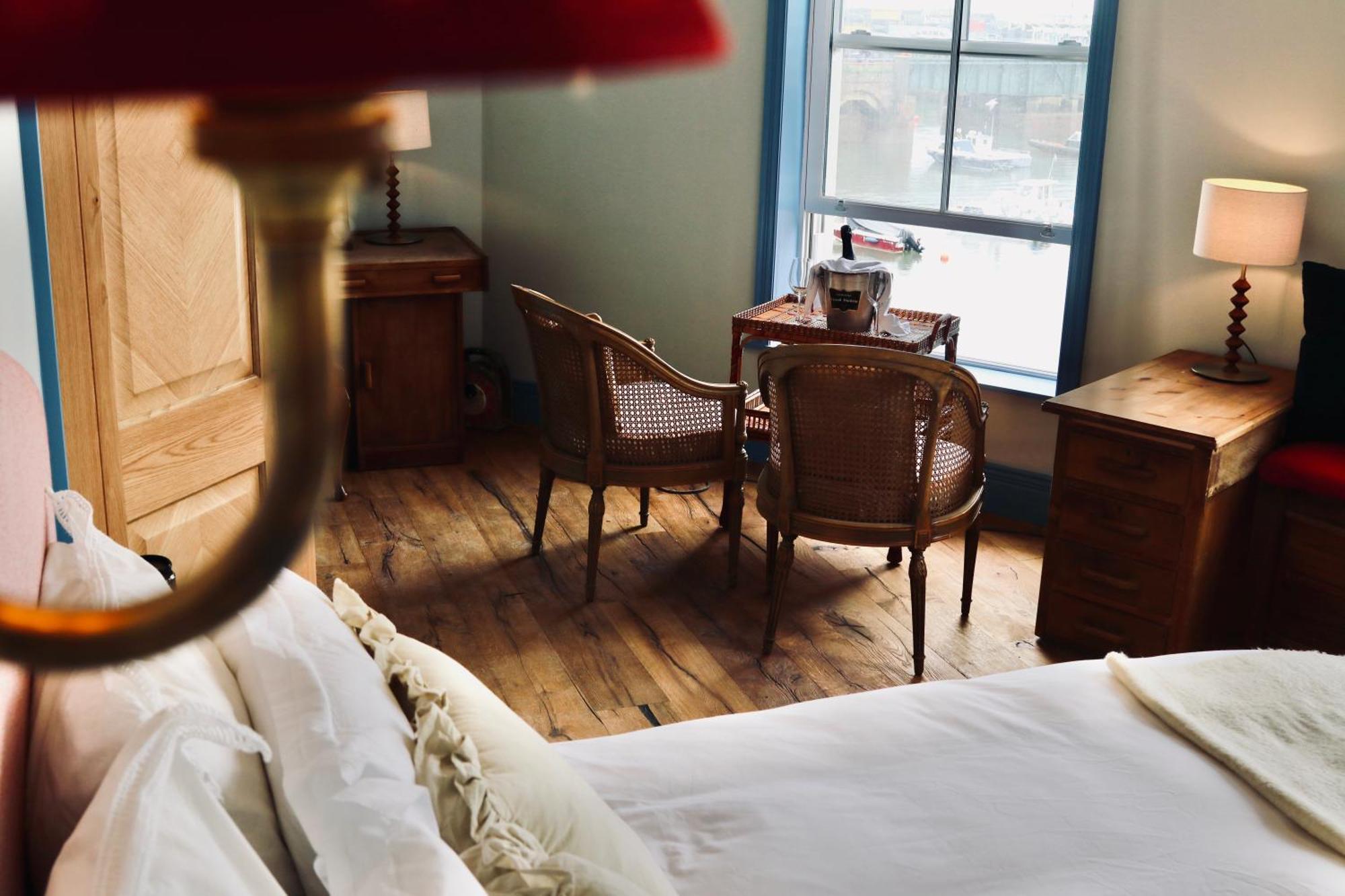 The London & Paris Hotel Φόλκστοουν Εξωτερικό φωτογραφία
