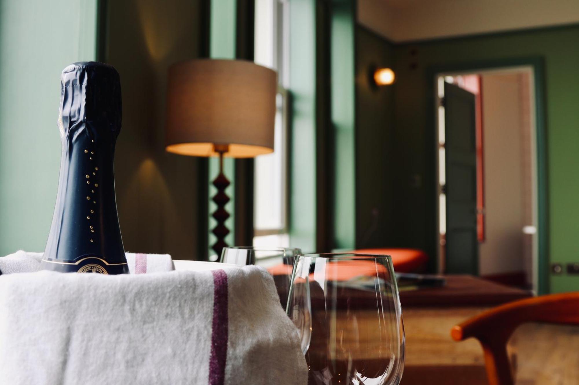 The London & Paris Hotel Φόλκστοουν Εξωτερικό φωτογραφία